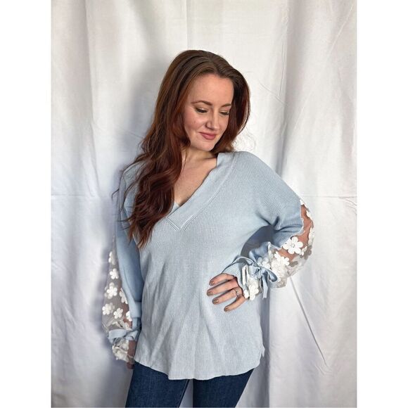 French Connection sweater - Picture 3 of 10